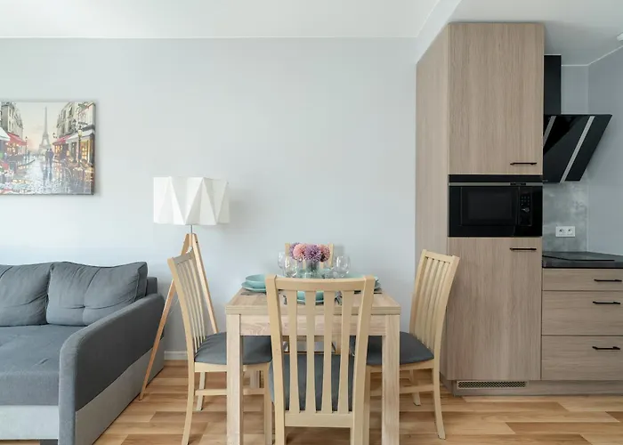 Apartment Centrum Miasta Parking By Rent Like Poznan